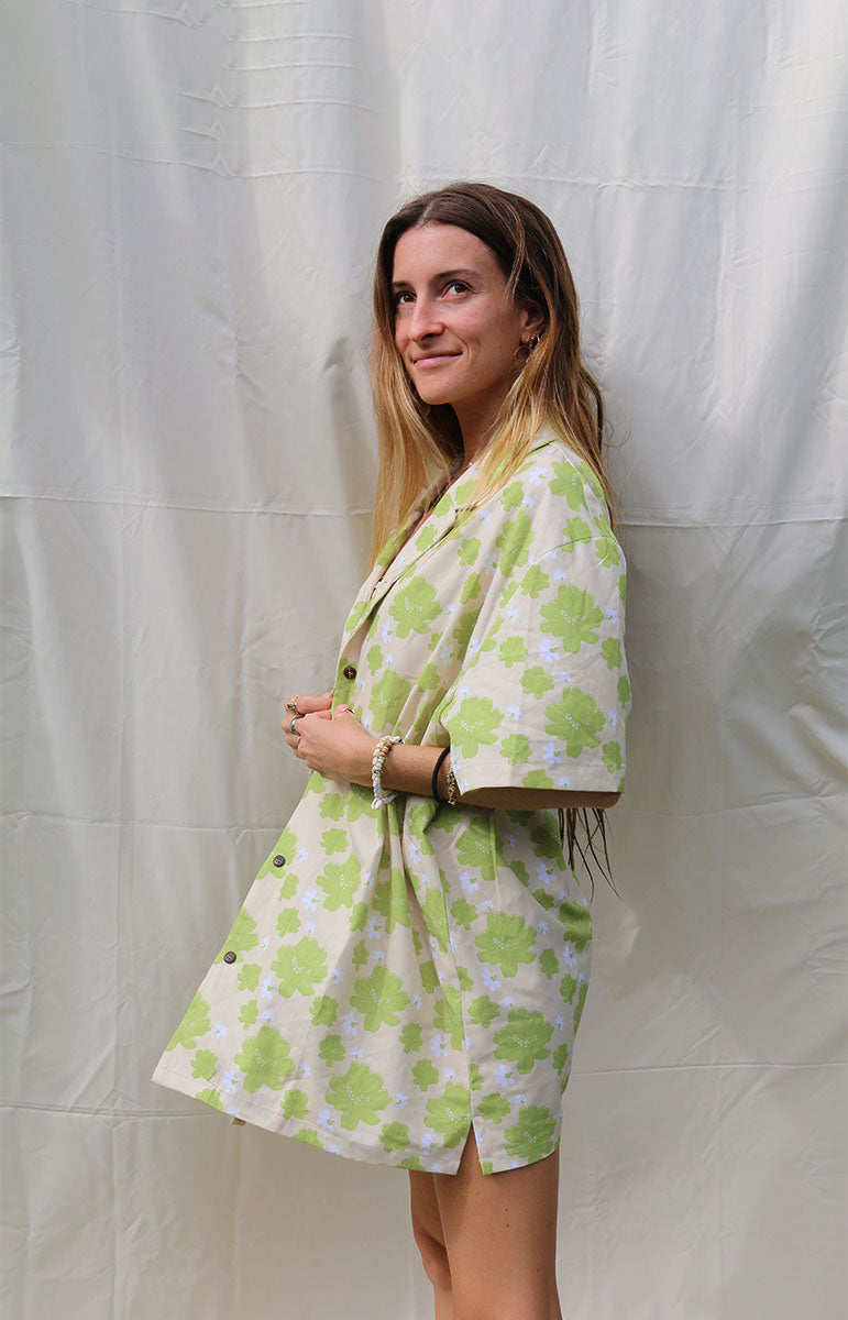tai swim co braden flower shirt aloha shirt hawaiian shirt with bamboo buttons recycled cotton beach dress cover up cheeky thin smooth hawaii beach dress unisex cover up for men and women bikini dress green naupaka shirt
