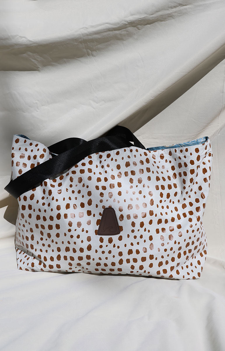 tai swim co kapa reversible tyvek bag reversible to blue ahi fish print