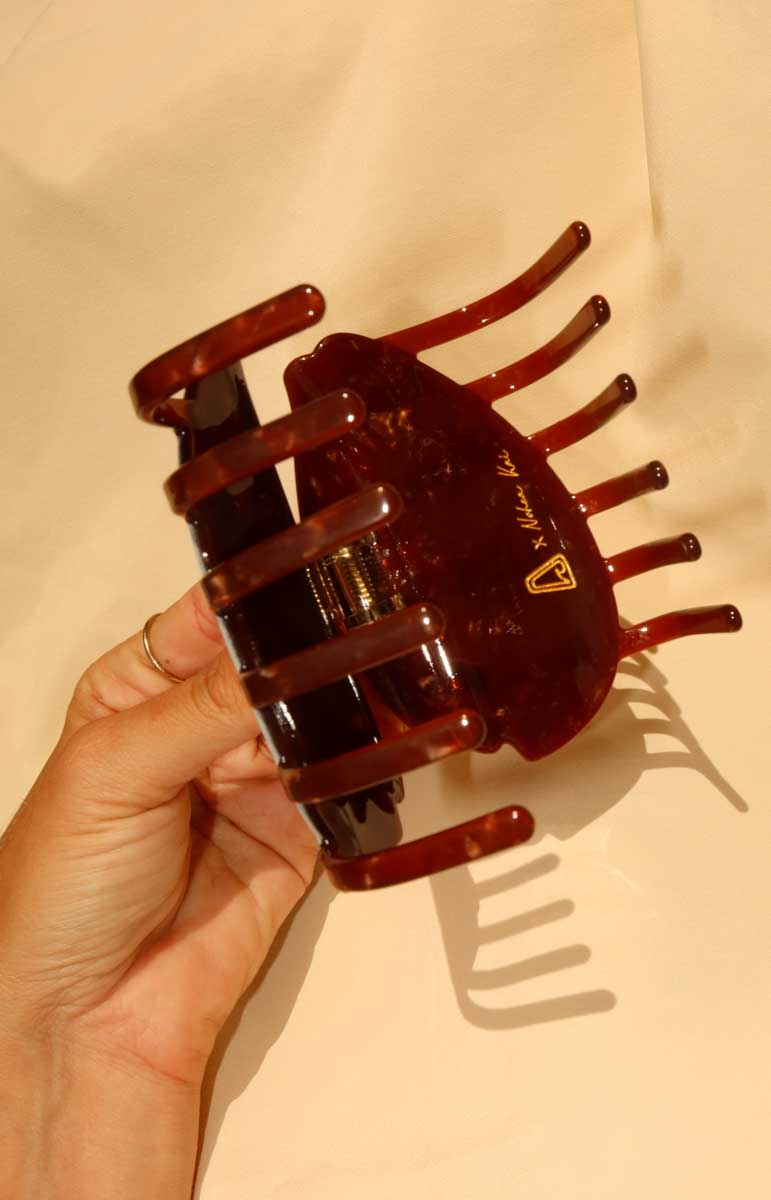 Shell Claw Clip