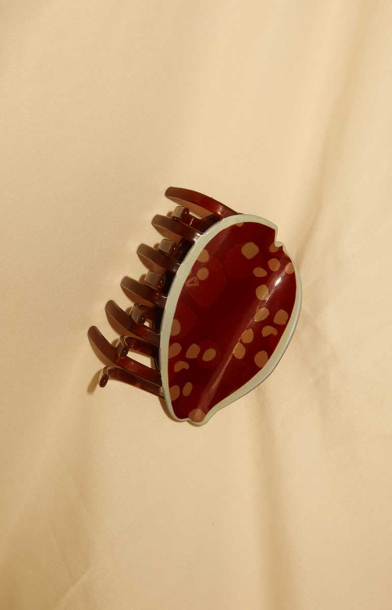 Shell Claw Clip