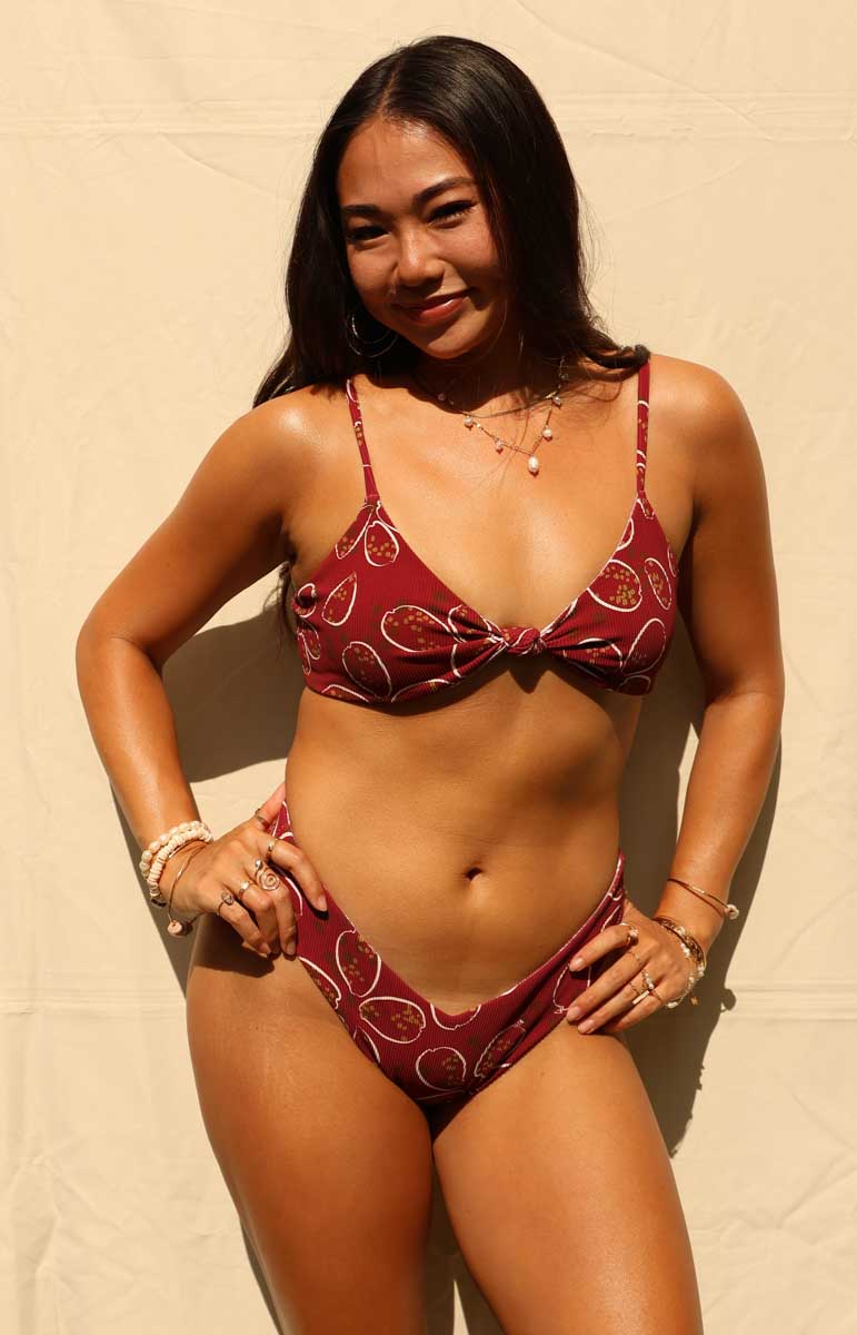 tai swim kiana knot top in cowry summer 2026 maroon shell print bikini